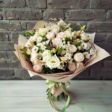 Букет цветов из:  Альстромерии, Розы и Хризантемы в Арсеньеве