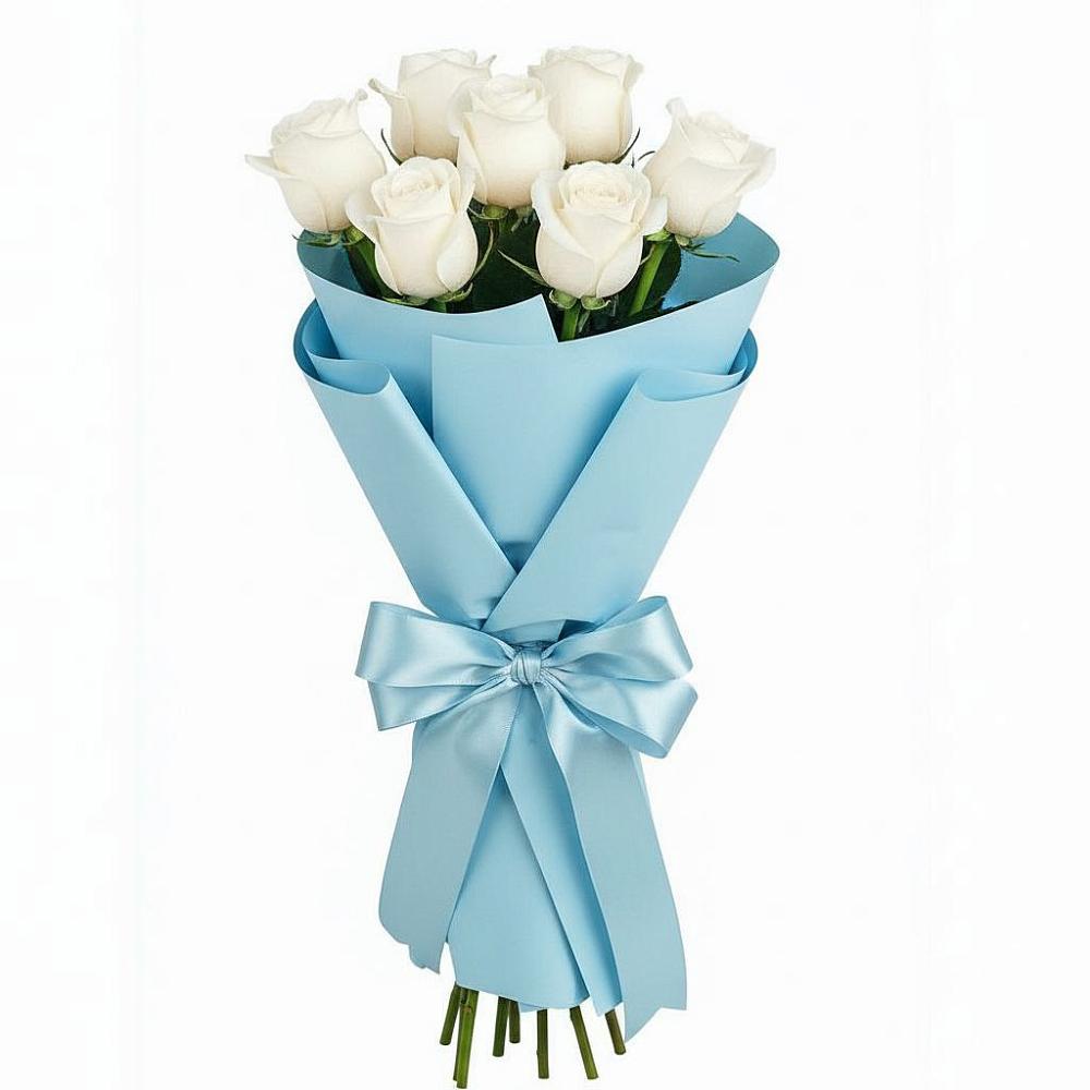 Букет 7 белых роз Проуд в Арсеньеве