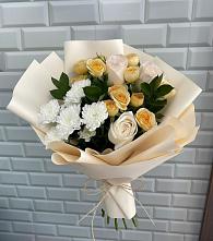 Букет цветов из:  Розы и Хризантемы в Арсеньеве