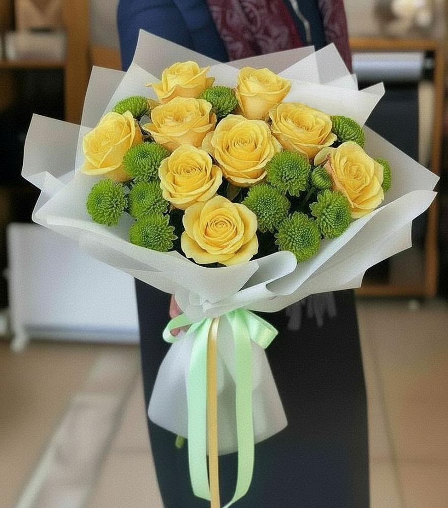 Букет цветов из: Хризантемы и Розы в Арсеньеве