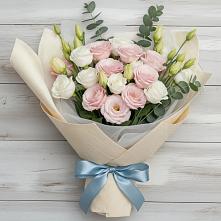 Букет цветов из:  Лизиантусы в Арсеньеве