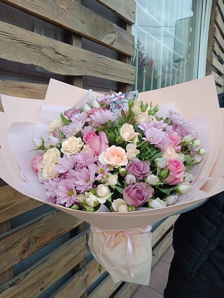 Букет цветов из: Розы и Хризантемы в Арсеньеве