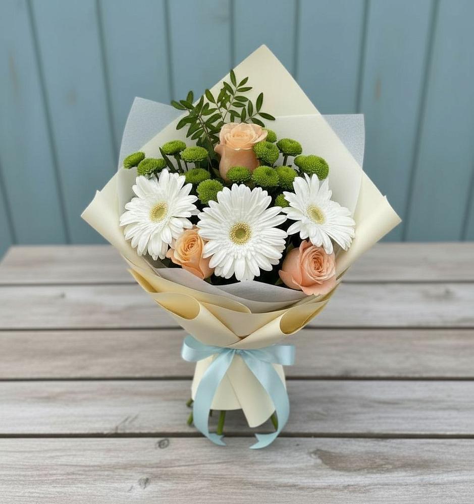 Букет цветов из: Герберы, Розы и Хризантемы в Арсеньеве