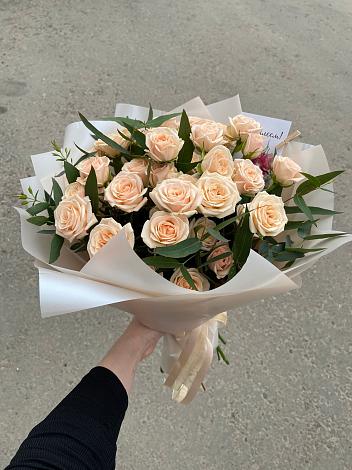 Букет Кремовые розы Латте в Арсеньеве