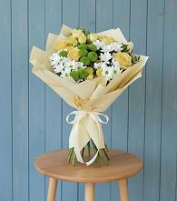 Букет цветов из:  Хризантемы и Розы в Арсеньеве