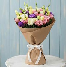 Букет цветов из:  Лизиантусы в Арсеньеве